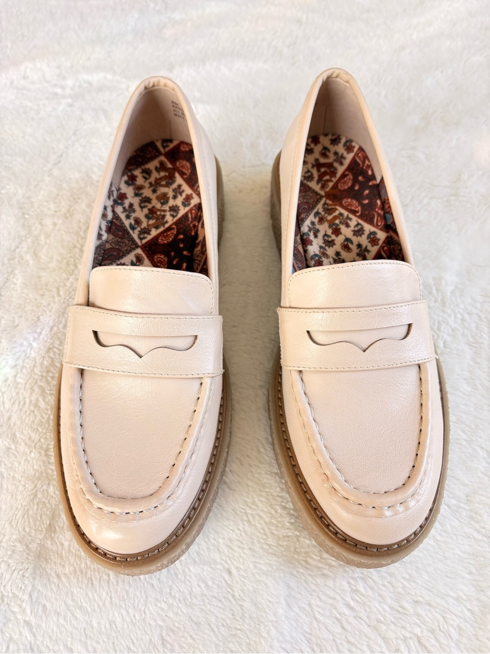 Kork-Ease Haidee Platform Penny Loafer, Color Cream, Size 8 NIB